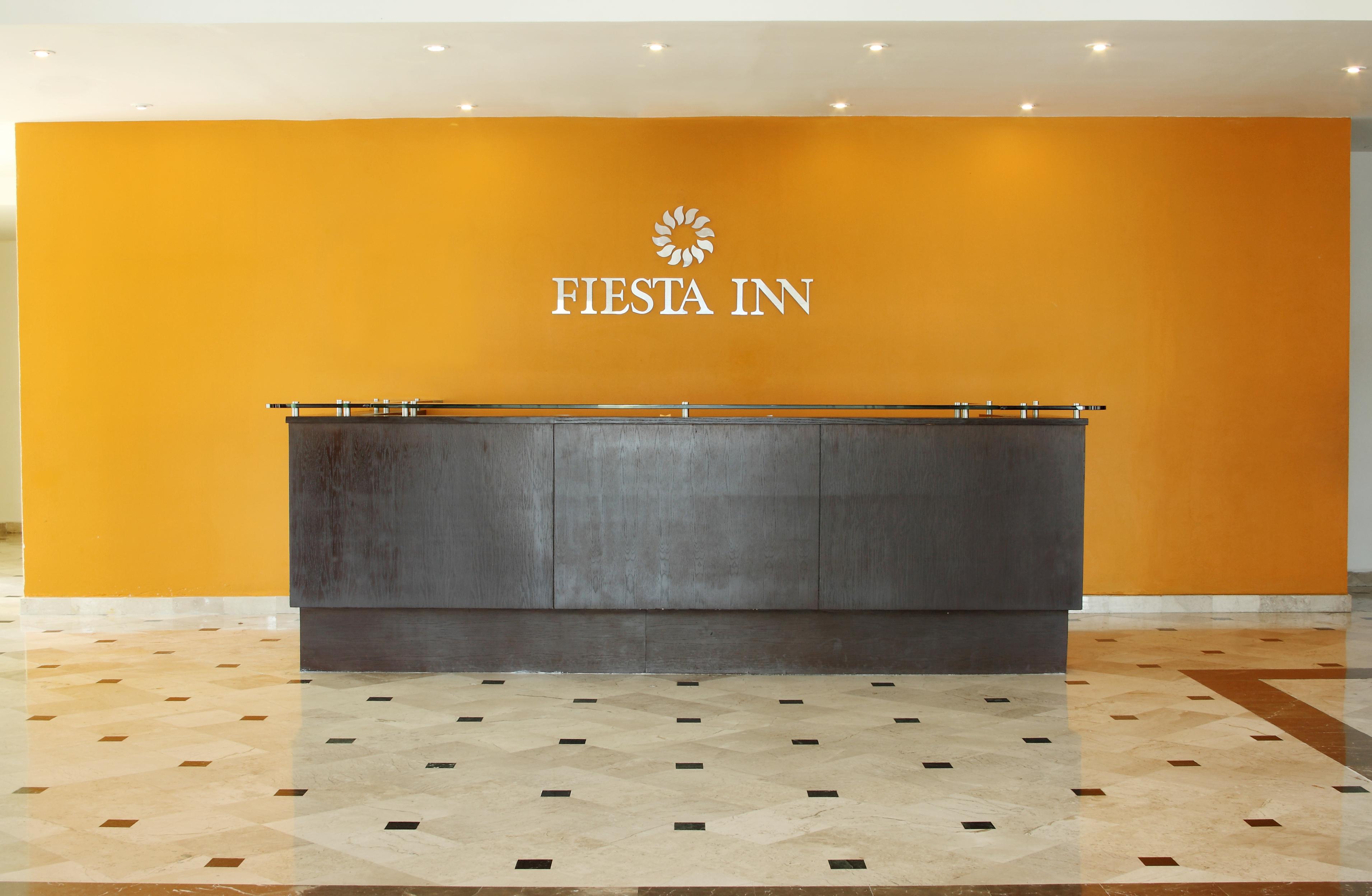 فندق فييستا إن نويفو لاريدو المظهر الخارجي الصورة